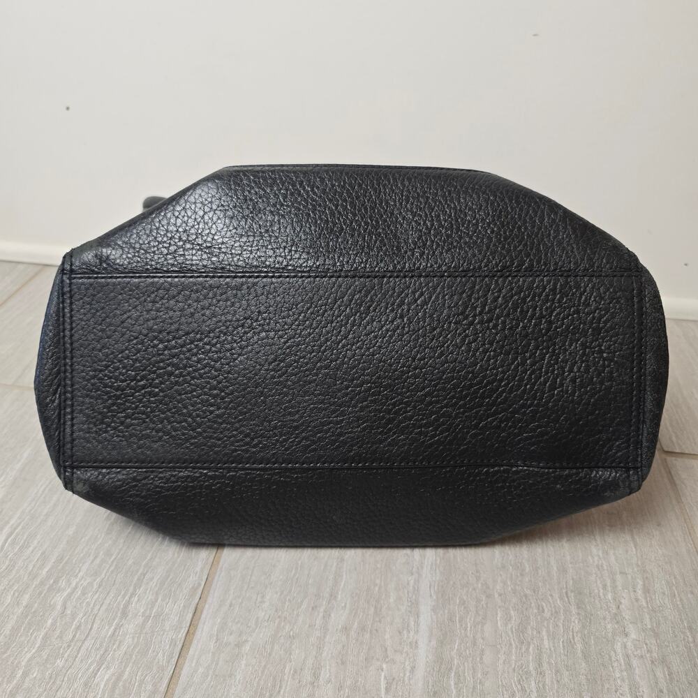 Kate Spade Black Pebbled Leather Southport Avenue Oden Tote Handbag Purse - Picture 8 of 11